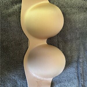 Tahari Nude/Beige Strapless Smooth T-Shirt Bra
